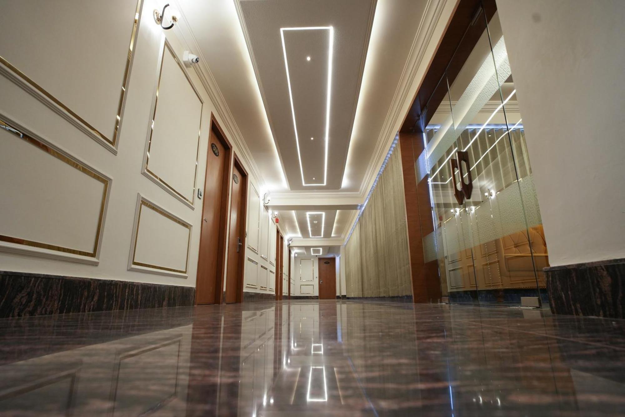 Rds Hotel Ahmedabad Bagian luar foto